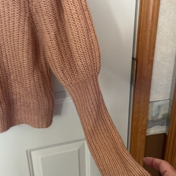 Boohoo acrylic turtleneck sweater, Size M - Picture 3 of 8